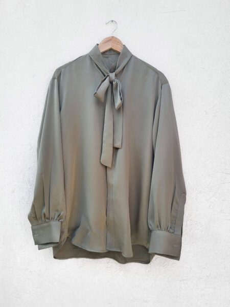 RESORT OLIVE GREY SHIRT WITH NECK TIEUP